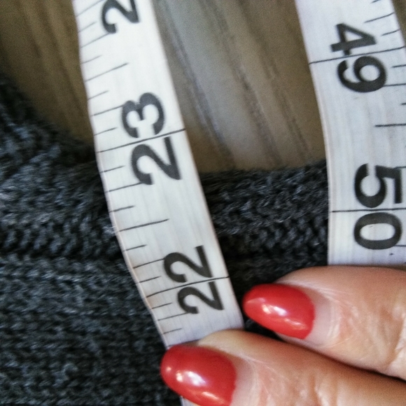 VTG Colours, Gray Cable Knit Sweater Sz M - Picture 5 of 6